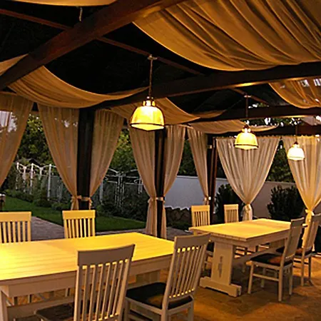 White House Villa Odessa