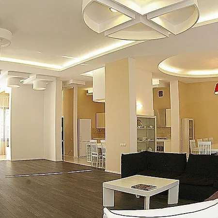 White House Villa *