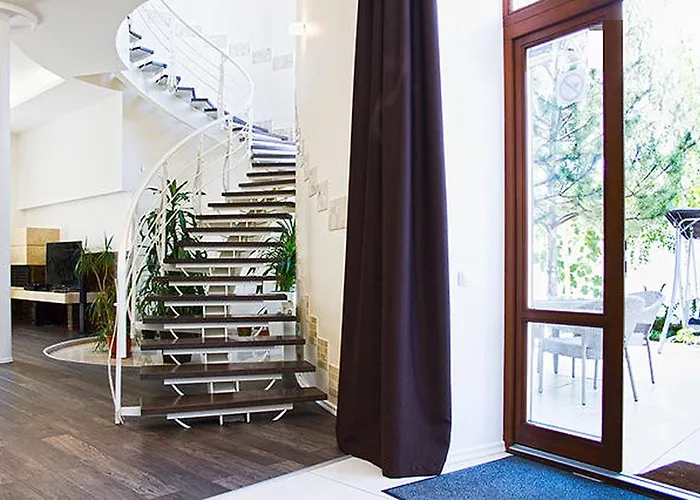 White House * 오데사