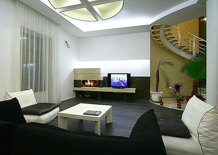 White House * Odessa